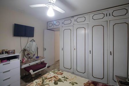 Quarto 1 de casa para alugar com 2 quartos, 270m² em Vila Paiva, São Paulo