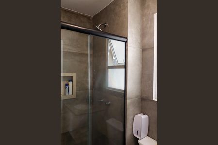Apartamento à venda com 57m², 2 quartos e 1 vaga Apartamento à venda com 57m², 2 quartos e 1 vagaBanheiro da Suíte 2