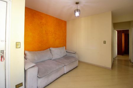 Sala de apartamento para alugar com 2 quartos, 75m² em Jardim Monte Alegre, Taboão da Serra