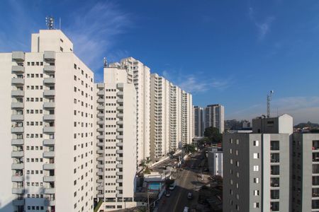 Vista Quarto 1 de apartamento para alugar com 2 quartos, 75m² em Jardim Monte Alegre, Taboão da Serra
