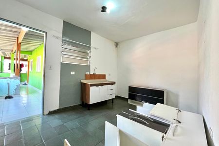 Sala de casa para alugar com 2 quartos, 50m² em Vila do Encontro, São Paulo