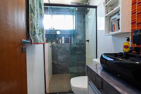Apartamento à venda com 156m², 3 quartos e 3 vagasBanheiro da suíte