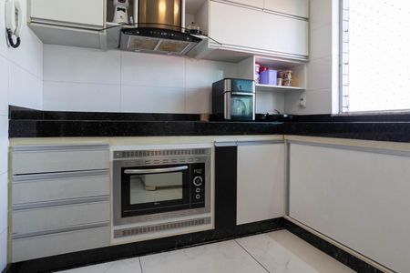 Apartamento à venda com 156m², 3 quartos e 3 vagasCozinha
