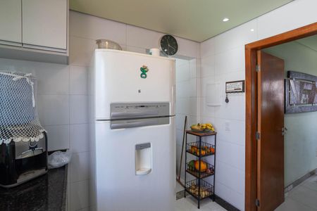 Apartamento à venda com 156m², 3 quartos e 3 vagasCozinha