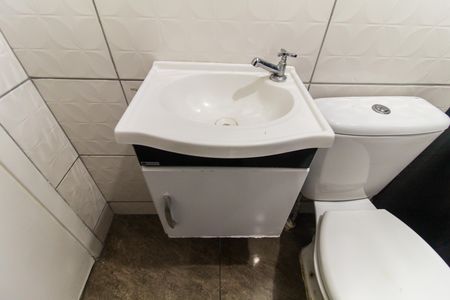 Apartamento para alugar com 40m², 2 quartos e sem vaga Apartamento para alugar com 40m², 2 quartos e sem vagaBanheiro
