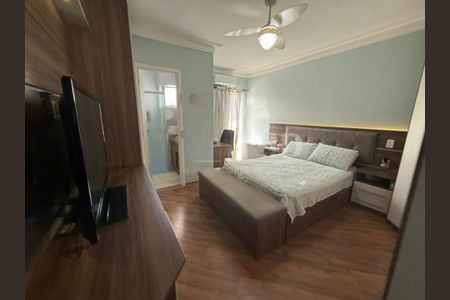 Casa à venda com 120m², 3 quartos e 2 vagas