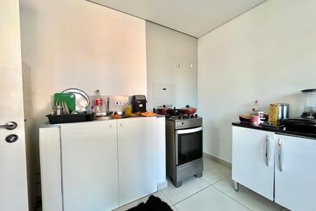 Casa à venda com 110m², 4 quartos e 1 vaga Casa à venda com 110m², 4 quartos e 1 vagaCozinha Casa 3