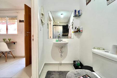 Casa à venda com 110m², 4 quartos e 1 vaga Casa à venda com 110m², 4 quartos e 1 vagaBanheiro Casa 3