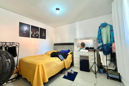 Casa à venda com 110m², 4 quartos e 1 vaga Casa à venda com 110m², 4 quartos e 1 vagaQuarto Casa 3