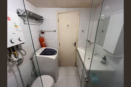 Banheiro / Área de Serviço de apartamento para alugar com 1 quarto, 50m² em Copacabana, Rio de Janeiro
