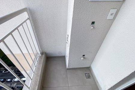 Studio para alugar com 25m², 0 quarto e sem vaga Studio para alugar com 25m², 0 quarto e sem vagaVaranda / Área de Serviço