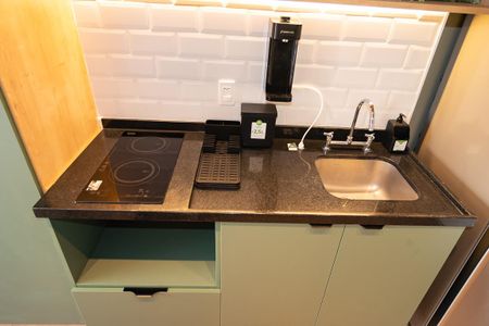 Studio para alugar com 25m², 0 quarto e sem vaga Studio para alugar com 25m², 0 quarto e sem vagaStudio