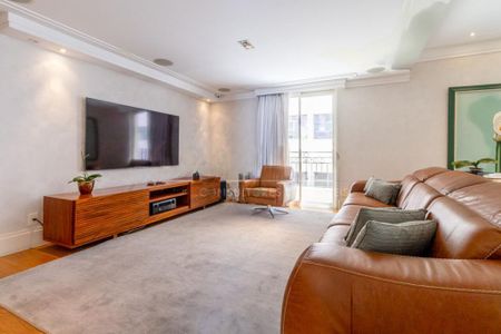 Apartamento à venda com 304m², 4 quartos e 4 vagas