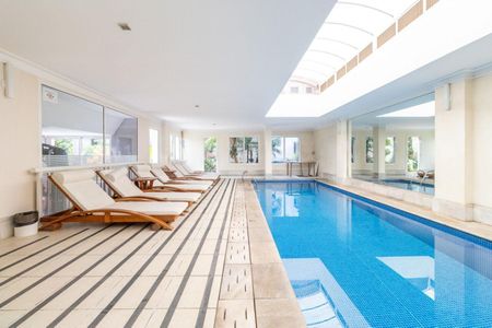 Apartamento à venda com 304m², 4 quartos e 4 vagas