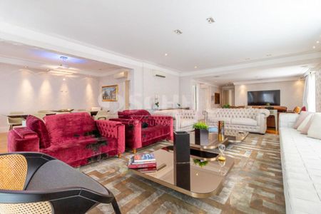 Apartamento à venda com 304m², 4 quartos e 4 vagas