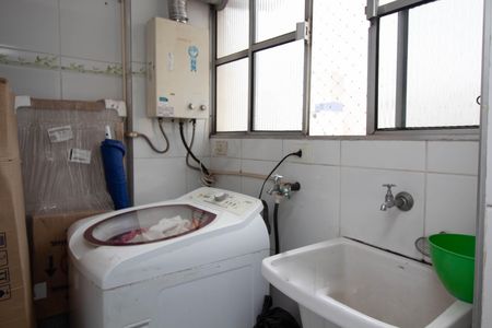 Apartamento à venda com 73m², 2 quartos e 1 vagaÁrea de Serviço