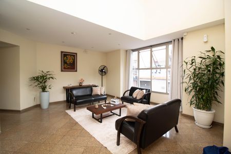 Apartamento à venda com 73m², 2 quartos e 1 vagaHall social