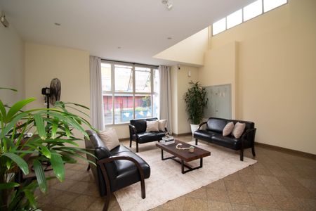 Apartamento à venda com 73m², 2 quartos e 1 vagaHall social