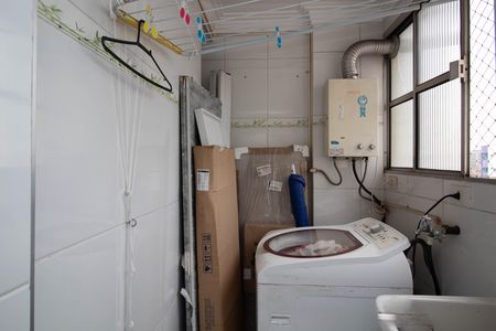 Apartamento à venda com 73m², 2 quartos e 1 vagaÁrea de Serviço