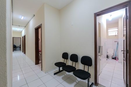 Corredor de apartamento à venda com 3 quartos, 89m² em República, São Paulo
