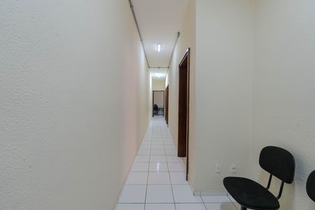 Corredor de apartamento à venda com 3 quartos, 89m² em República, São Paulo