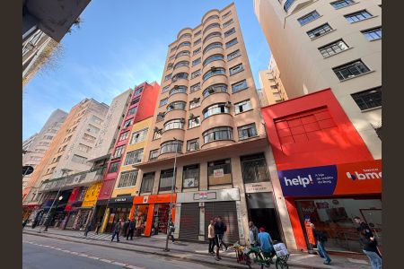 Apartamento à venda com 89m², 3 quartos e sem vaga Apartamento à venda com 89m², 3 quartos e sem vagaFachada