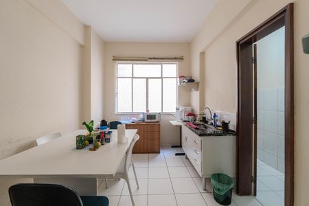 Cozinha de apartamento à venda com 3 quartos, 89m² em República, São Paulo