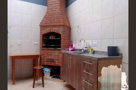 Casa à venda com 121m², 3 quartos e 4 vagas