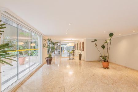 Apartamento para alugar com 105m², 2 quartos e 1 vagaHall social
