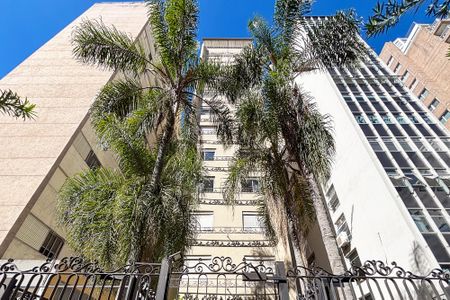 fachada do predio de apartamento para alugar com 2 quartos, 105m² em Jardim Paulista, São Paulo