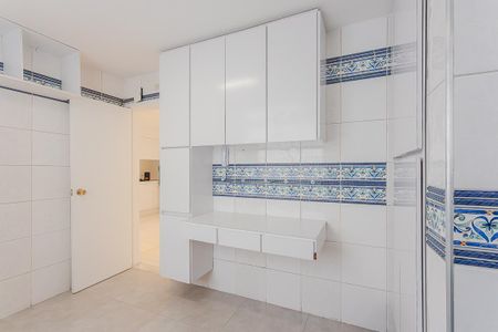 Apartamento para alugar com 105m², 2 quartos e 1 vagaCozinha