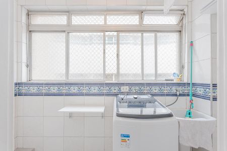 Apartamento para alugar com 105m², 2 quartos e 1 vagaÁrea de Serviço