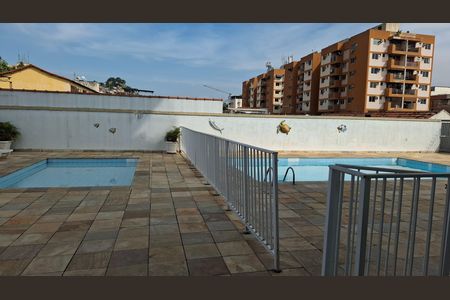 Apartamento à venda com 108m², 2 quartos e 1 vaga Apartamento à venda com 108m², 2 quartos e 1 vagaÁrea comum - Piscina