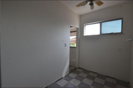 Apartamento à venda com 108m², 2 quartos e 1 vagaQuarto reversível de serviço