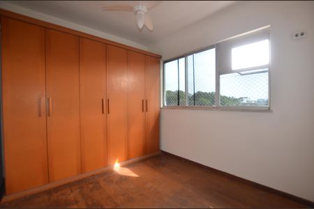 Apartamento à venda com 108m², 2 quartos e 1 vagaQuarto 2