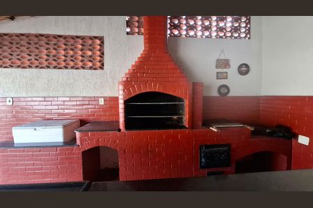 Apartamento à venda com 108m², 2 quartos e 1 vaga Apartamento à venda com 108m², 2 quartos e 1 vagaÁrea comum - Churrasqueira
