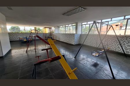 Apartamento à venda com 108m², 2 quartos e 1 vaga Apartamento à venda com 108m², 2 quartos e 1 vagaÁrea comum - Playground