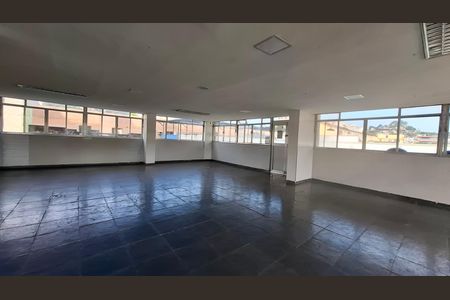 Apartamento à venda com 108m², 2 quartos e 1 vaga Apartamento à venda com 108m², 2 quartos e 1 vagaÁrea comum - Salão de festas