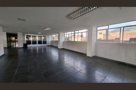 Apartamento à venda com 108m², 2 quartos e 1 vaga Apartamento à venda com 108m², 2 quartos e 1 vagaÁrea comum - Salão de festas