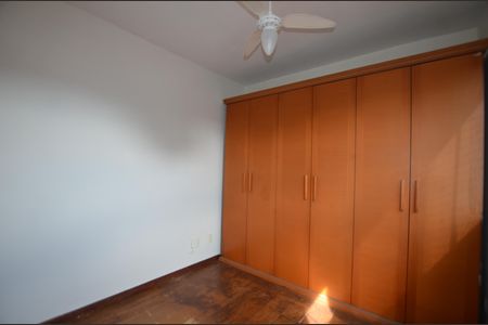 Apartamento à venda com 108m², 2 quartos e 1 vagaQuarto 2