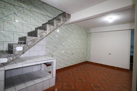 Casa para alugar com 80m², 3 quartos e 1 vaga Casa para alugar com 80m², 3 quartos e 1 vagaSala
