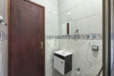 Casa para alugar com 80m², 3 quartos e 2 vagas Casa para alugar com 80m², 3 quartos e 2 vagasBanheiro