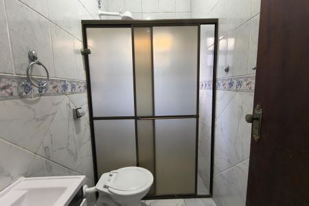 Casa para alugar com 80m², 3 quartos e 2 vagas Casa para alugar com 80m², 3 quartos e 2 vagasBanheiro