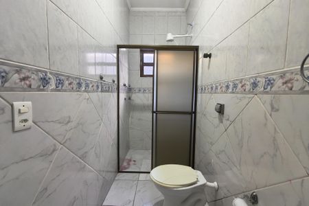 Casa para alugar com 80m², 3 quartos e 2 vagas Casa para alugar com 80m², 3 quartos e 2 vagasBanheiro da Suíte