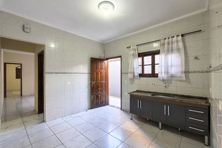 Casa para alugar com 80m², 3 quartos e 2 vagas Casa para alugar com 80m², 3 quartos e 2 vagasCozinha
