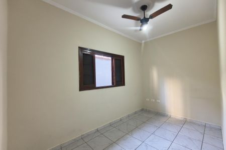 Casa para alugar com 80m², 3 quartos e 2 vagas Casa para alugar com 80m², 3 quartos e 2 vagasQuarto 2