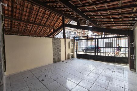 Casa para alugar com 80m², 3 quartos e 2 vagas Casa para alugar com 80m², 3 quartos e 2 vagasGaragem
