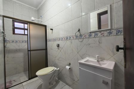 Casa para alugar com 80m², 3 quartos e 2 vagas Casa para alugar com 80m², 3 quartos e 2 vagasBanheiro da Suíte