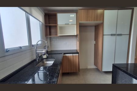 Cozinha  de apartamento à venda com 3 quartos, 107m² em Barcelona, São Caetano do Sul
