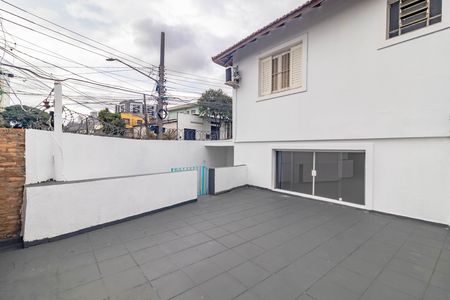 Casa para alugar com 110m², 2 quartos e 2 vagas